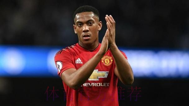 罗马诺：瓦拉内告知皇马想离队 他想去曼联